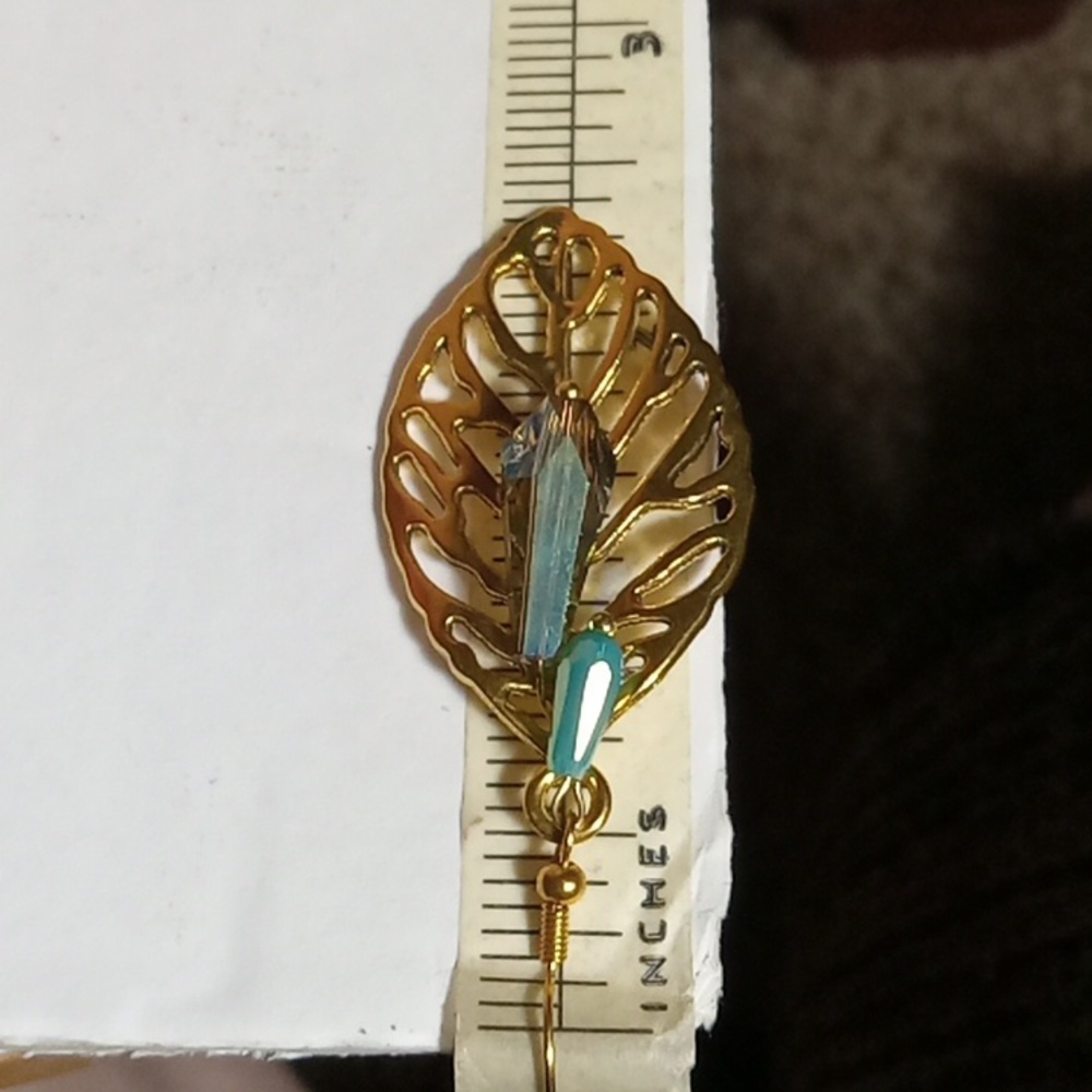 Handcrafted Earrings Metal Leaves Clear Beads New - Picture 6 of 6